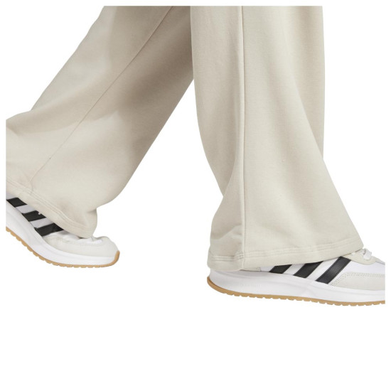 Adidas Γυναικείο παντελόνι φόρμας Essentials Small Logo Feel Cozy Open-Hem Pants Adidas Γυναικείο παντελόνι φόρμας Essentials Small Logo Feel Cozy Open-Hem Pants